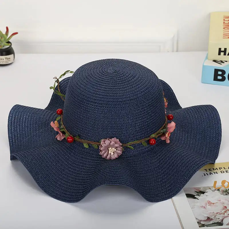 Women's Fashionable Big Brim Wave Sunshade Hat