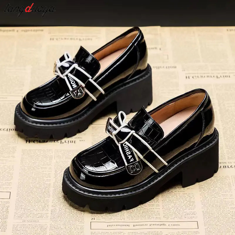 Retro Mary Jane Platform Shoes for Women in Black Leather