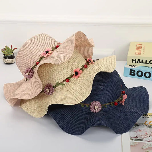 Women's Fashionable Big Brim Wave Sunshade Hat